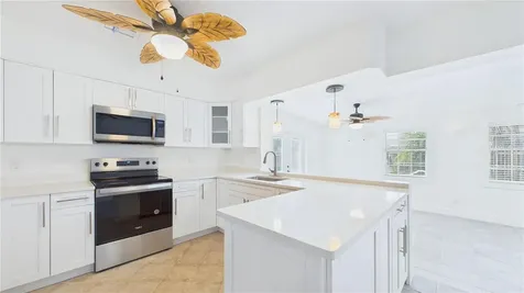2807 45th Street S Gulfport FL 33711