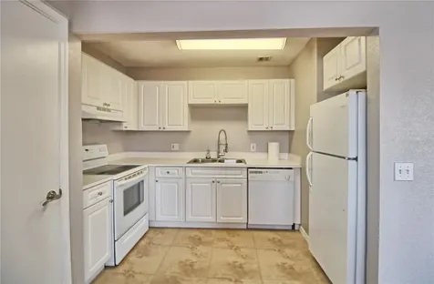 13760 Orange Sunset Drive Tampa FL 33618