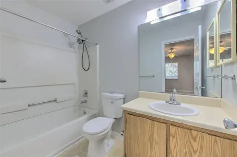13403 Arbor Pointe Circle Tampa FL 33617