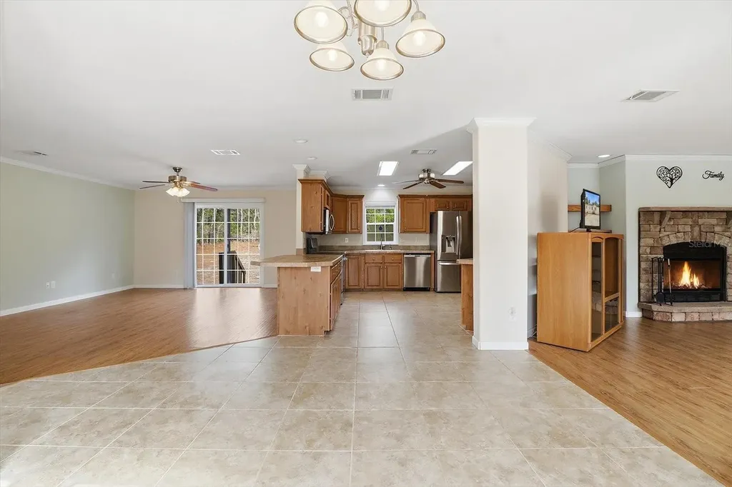 7545 N Damascus Avenue Dunnellon FL 34433