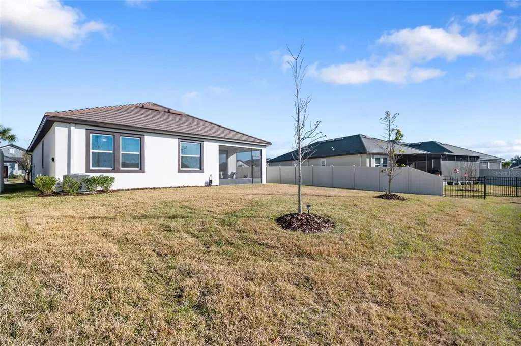 10499 Gable Dig Loop San Antonio FL 33576