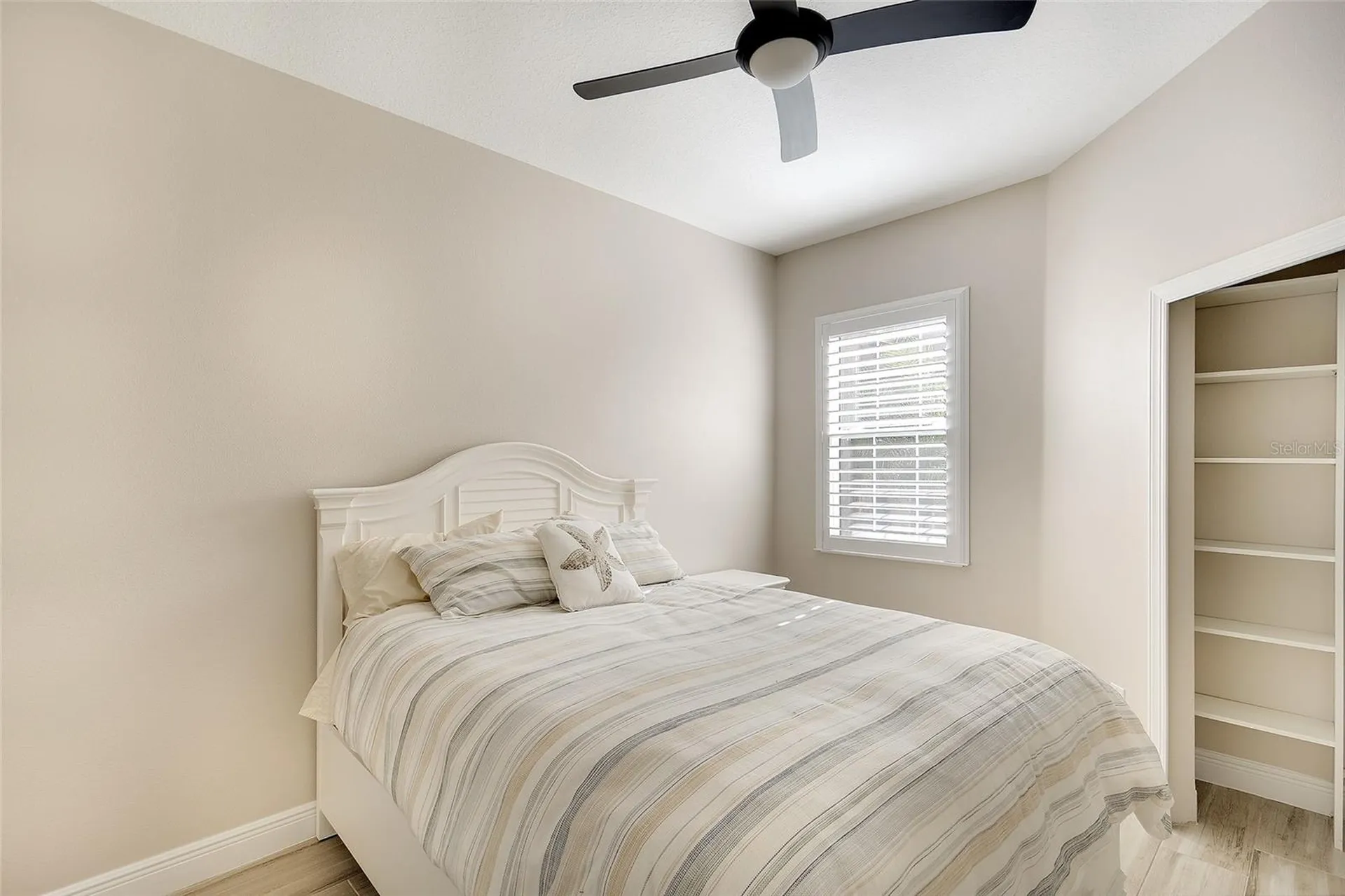 7482 Divot Loop Bradenton FL 34202