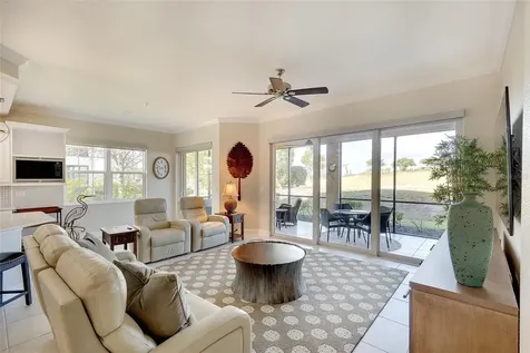 7482 Divot Loop Bradenton FL 34202
