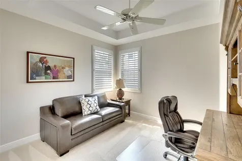 7482 Divot Loop Bradenton FL 34202