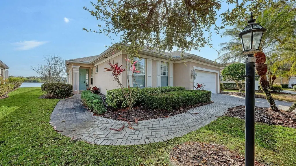 7423 Sea Island Lane Bradenton FL 34201