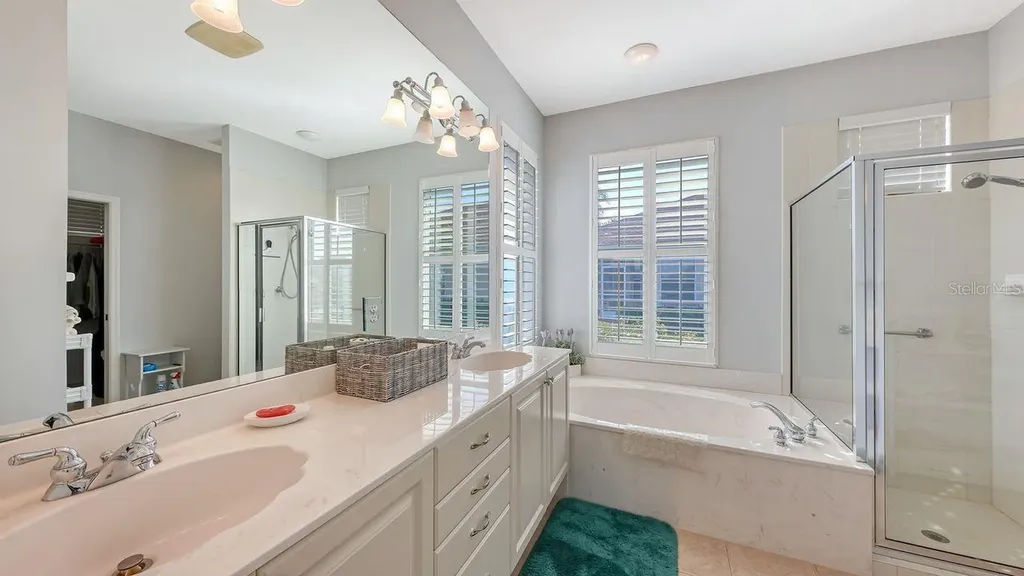 7423 Sea Island Lane Bradenton FL 34201