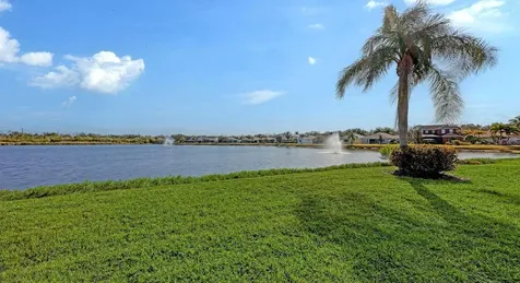 7423 Sea Island Lane Bradenton FL 34201