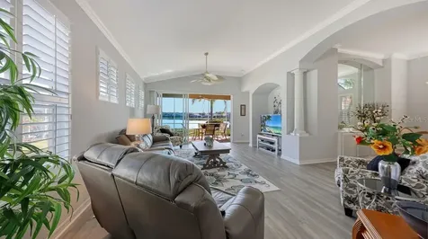 7423 Sea Island Lane Bradenton FL 34201
