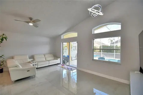 459 Tivoli Circle Davenport FL 33837
