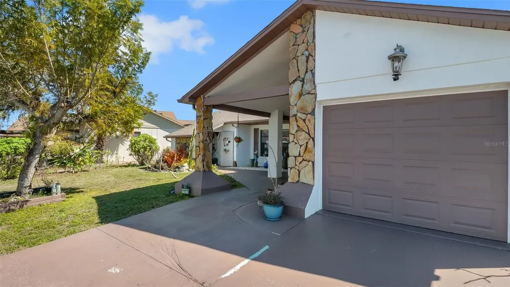 7630 Vienna Lane Port Richey FL 34668