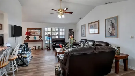 7630 Vienna Lane Port Richey FL 34668