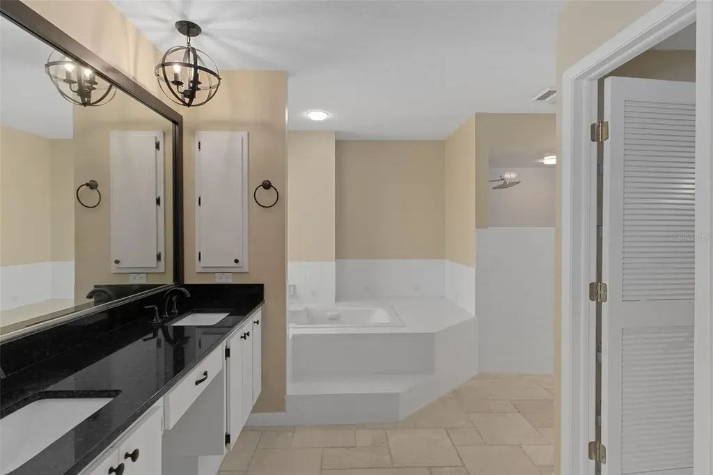 13 S Enclave Point S Homosassa FL 34446