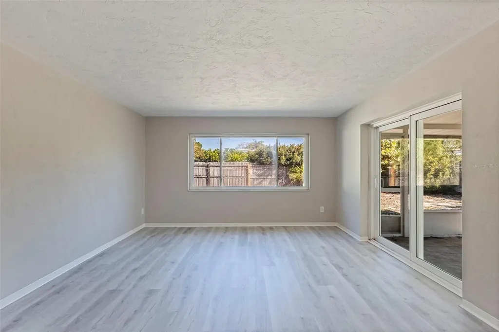 1013 55th Terrace S St Petersburg FL 33705