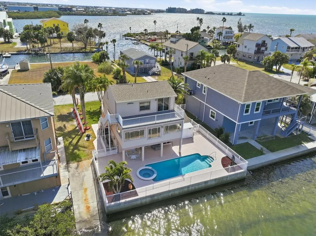 6511 Driftwood Drive Hudson FL 34667