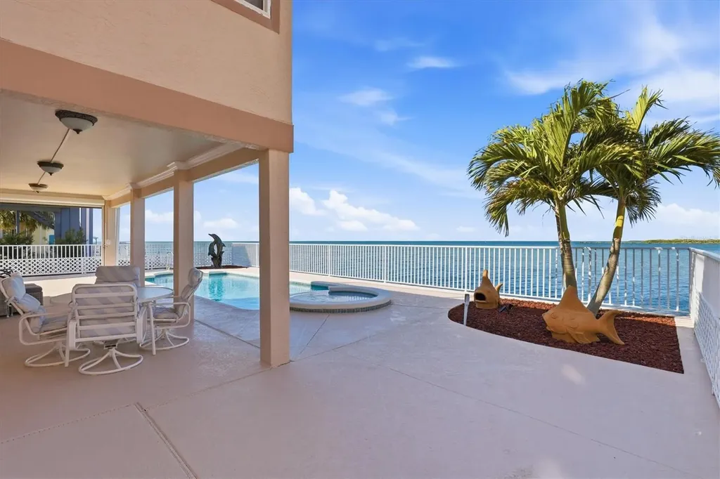 6511 Driftwood Drive Hudson FL 34667