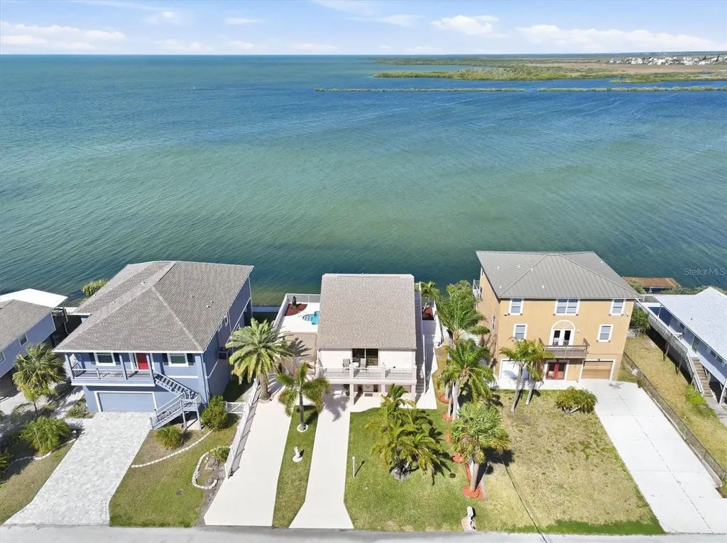 6511 Driftwood Drive Hudson FL 34667