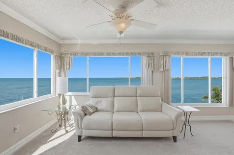 6511 Driftwood Drive Hudson FL 34667