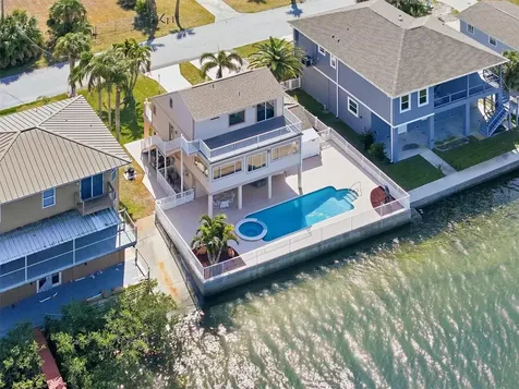 6511 Driftwood Drive Hudson FL 34667