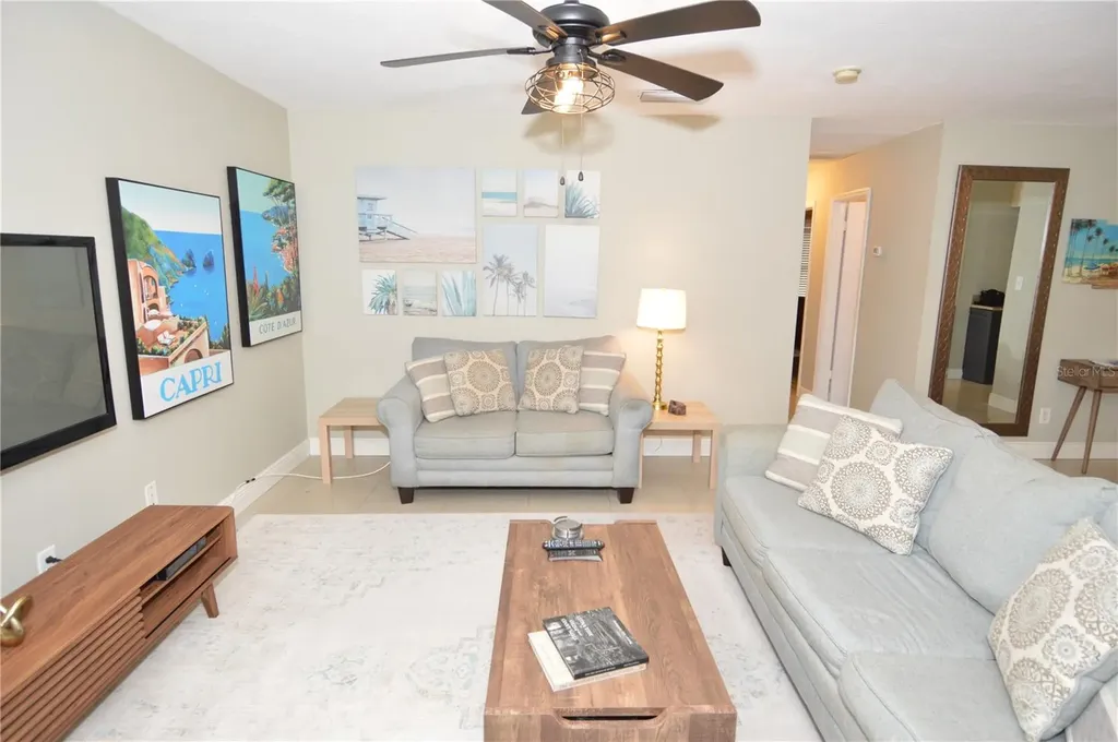 3873 Pompano Drive SE St Petersburg FL 33705
