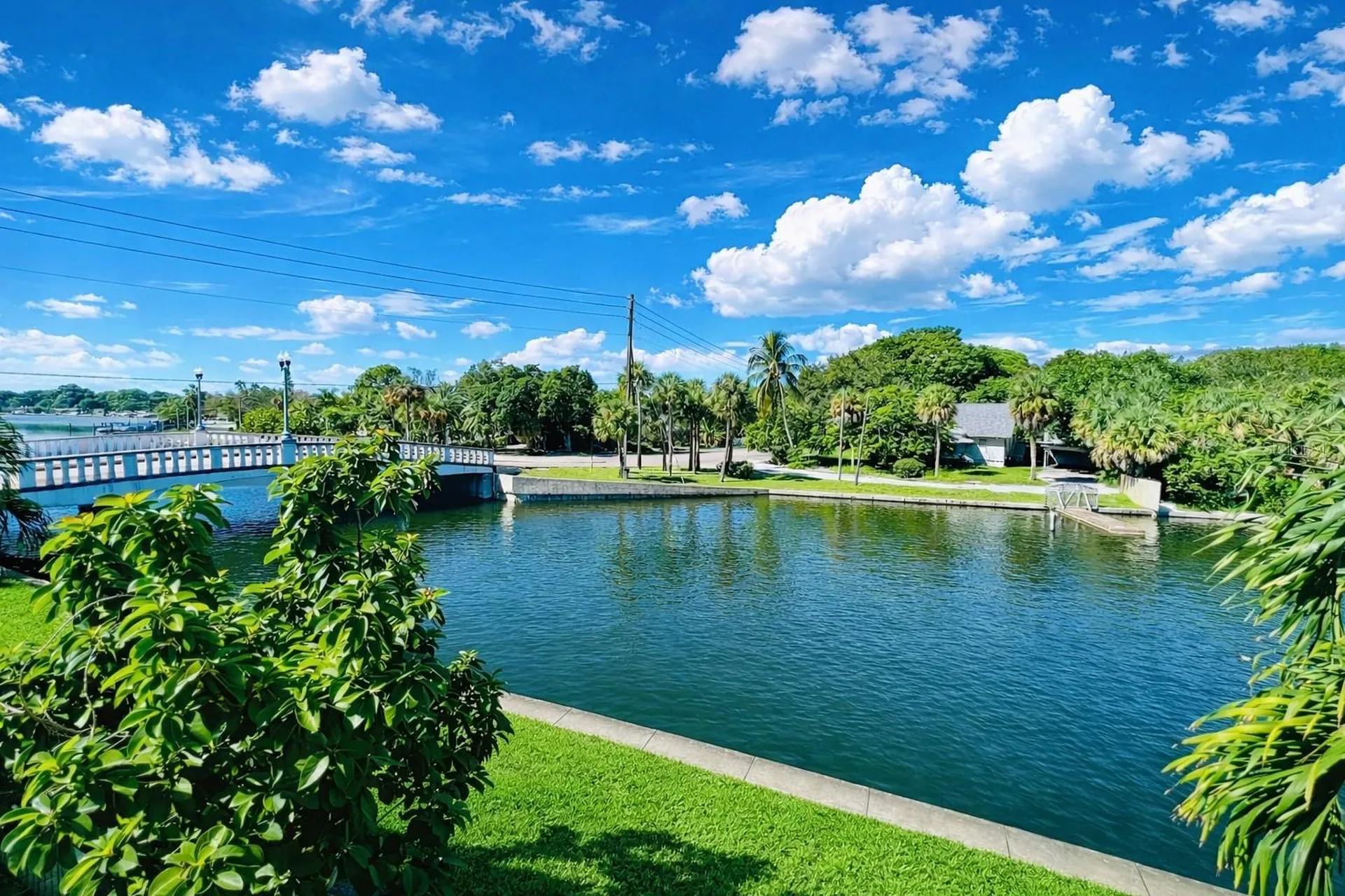 3873 Pompano Drive SE St Petersburg FL 33705