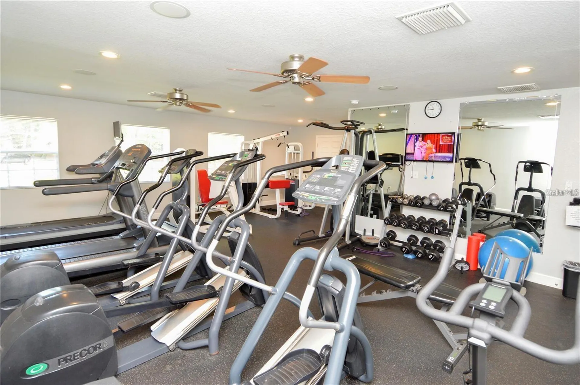 3873 Pompano Drive SE St Petersburg FL 33705