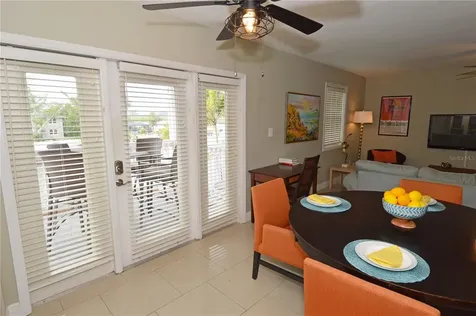 3873 Pompano Drive SE St Petersburg FL 33705