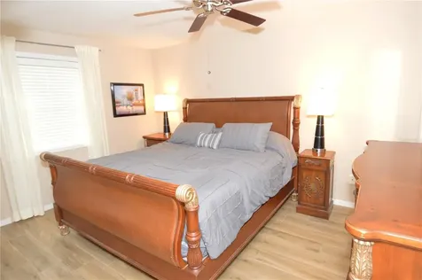3873 Pompano Drive SE St Petersburg FL 33705