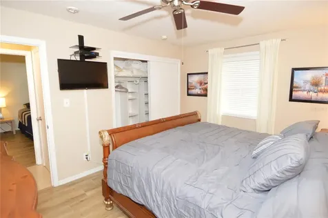 3873 Pompano Drive SE St Petersburg FL 33705