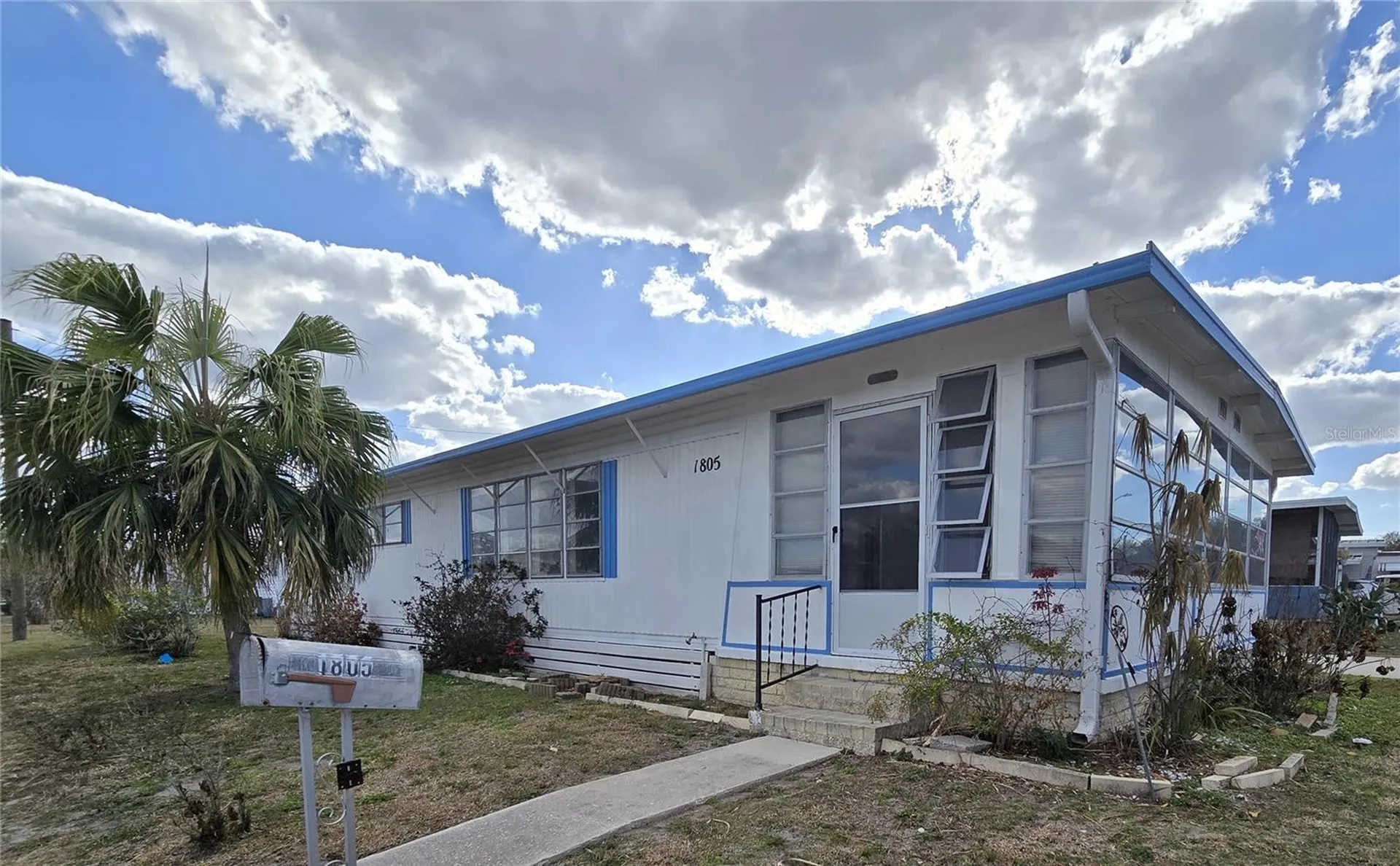 1805 Blue Lake Drive Lakeland FL 33801
