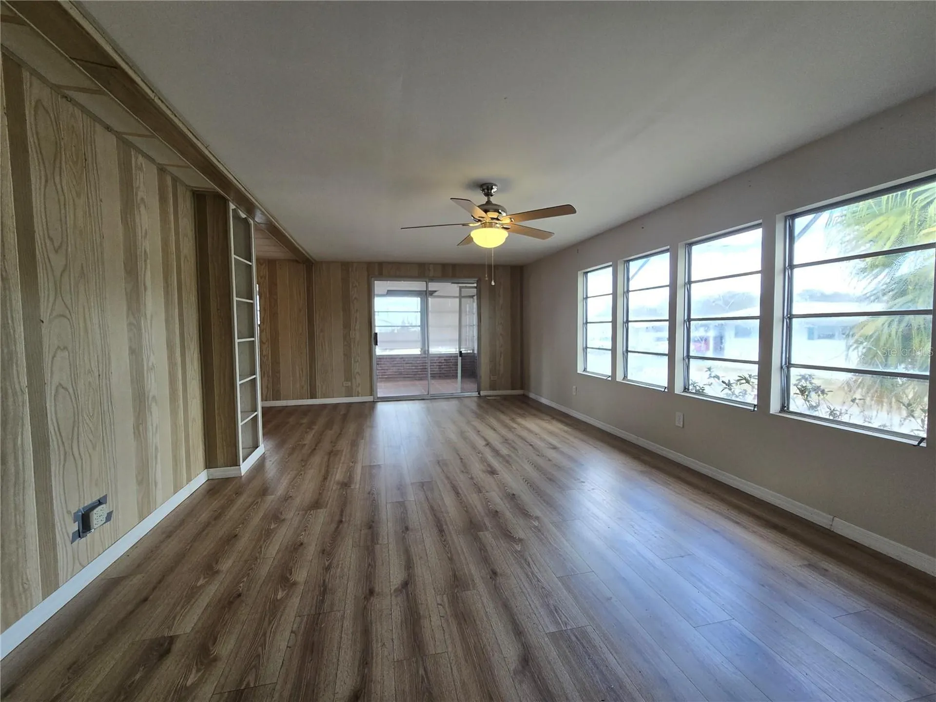 1805 Blue Lake Drive Lakeland FL 33801