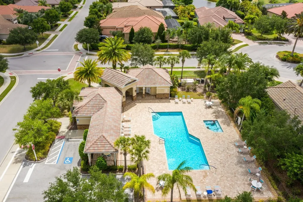 14335 Stirling Drive Lakewood Ranch FL 34202