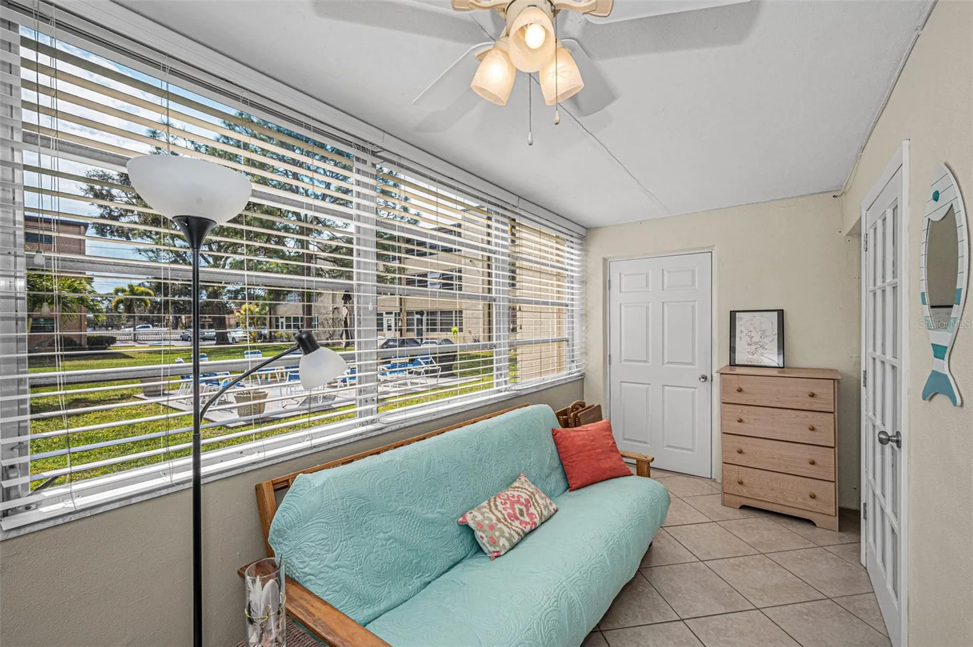 9940 47th Avenue N St Petersburg FL 33708