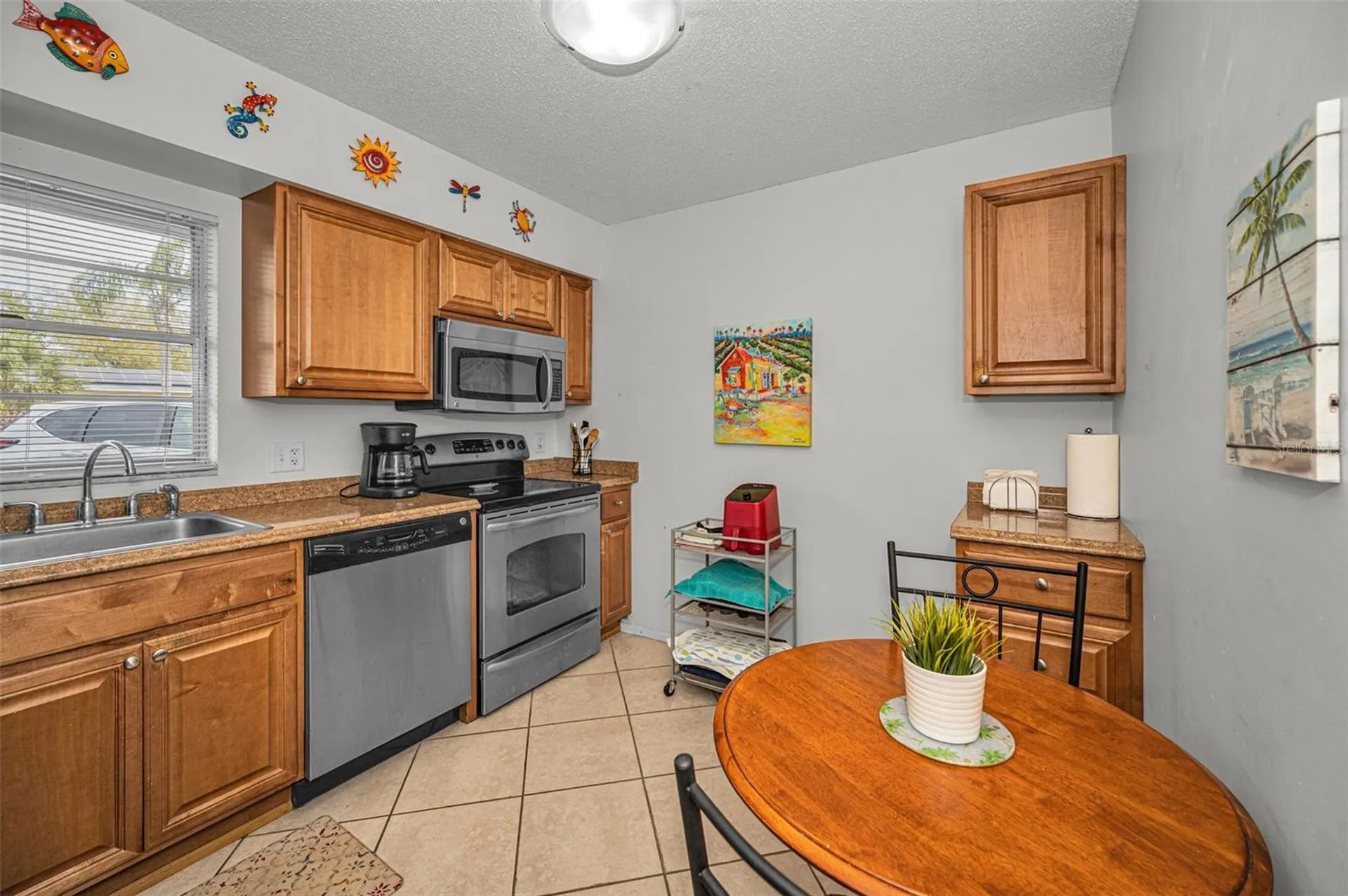 9940 47th Avenue N St Petersburg FL 33708