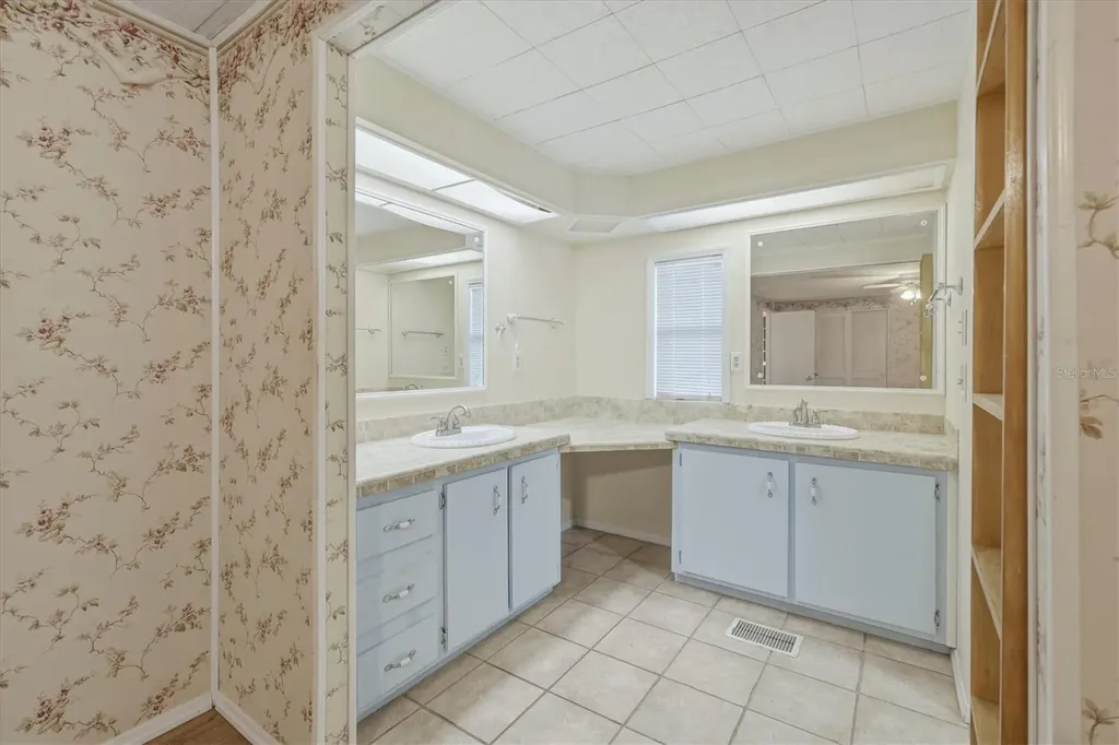 6710 36th Avenue E Palmetto FL 34221