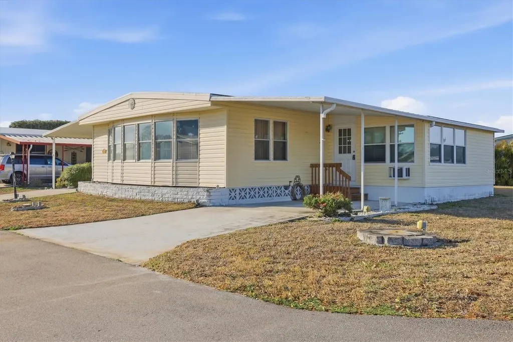 6710 36th Avenue E Palmetto FL 34221