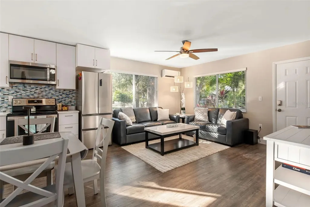 1704 Wisconsin Lane Sarasota FL 34239
