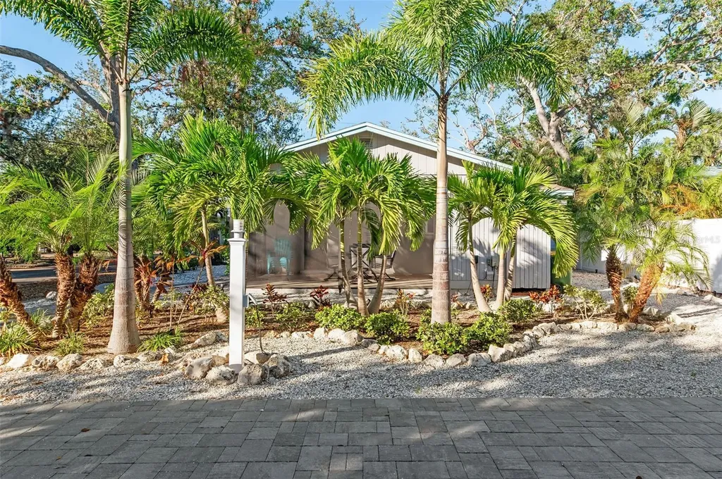 1704 Wisconsin Lane Sarasota FL 34239