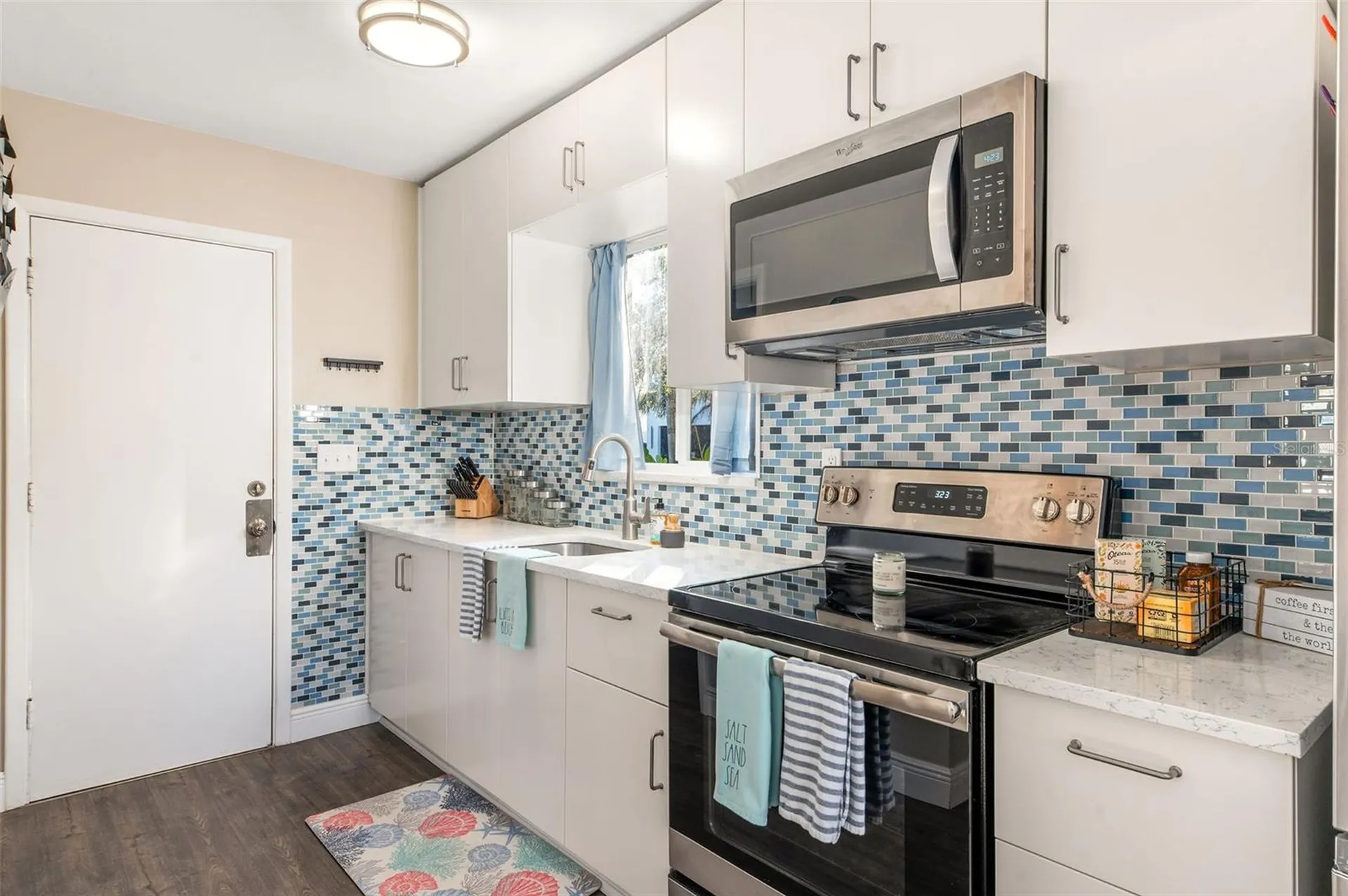 1704 Wisconsin Lane Sarasota FL 34239