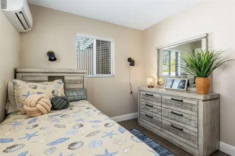 1704 Wisconsin Lane Sarasota FL 34239