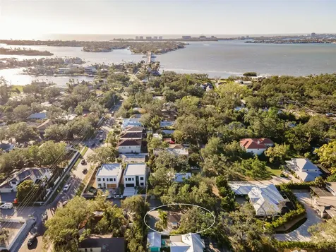 1704 Wisconsin Lane Sarasota FL 34239