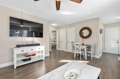 1704 Wisconsin Lane Sarasota FL 34239