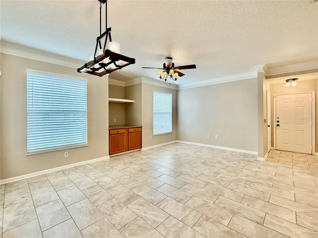 18013 Villa Creek Drive Tampa FL 33647