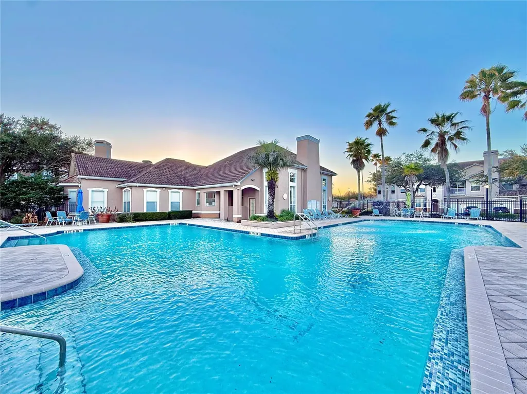 18013 Villa Creek Drive Tampa FL 33647