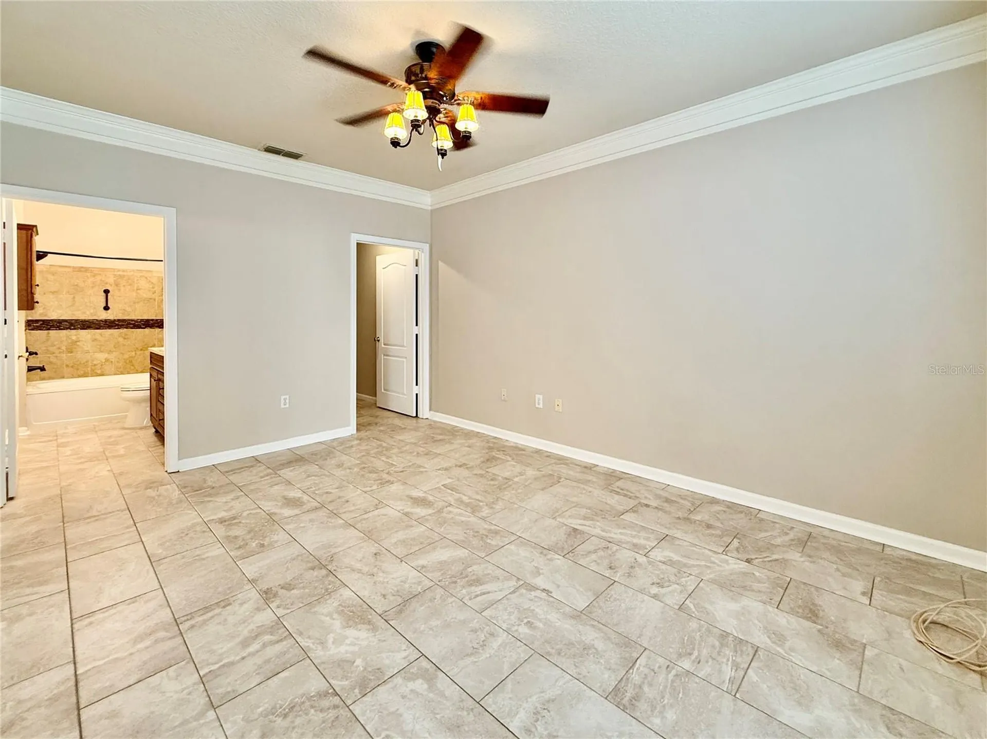 18013 Villa Creek Drive Tampa FL 33647