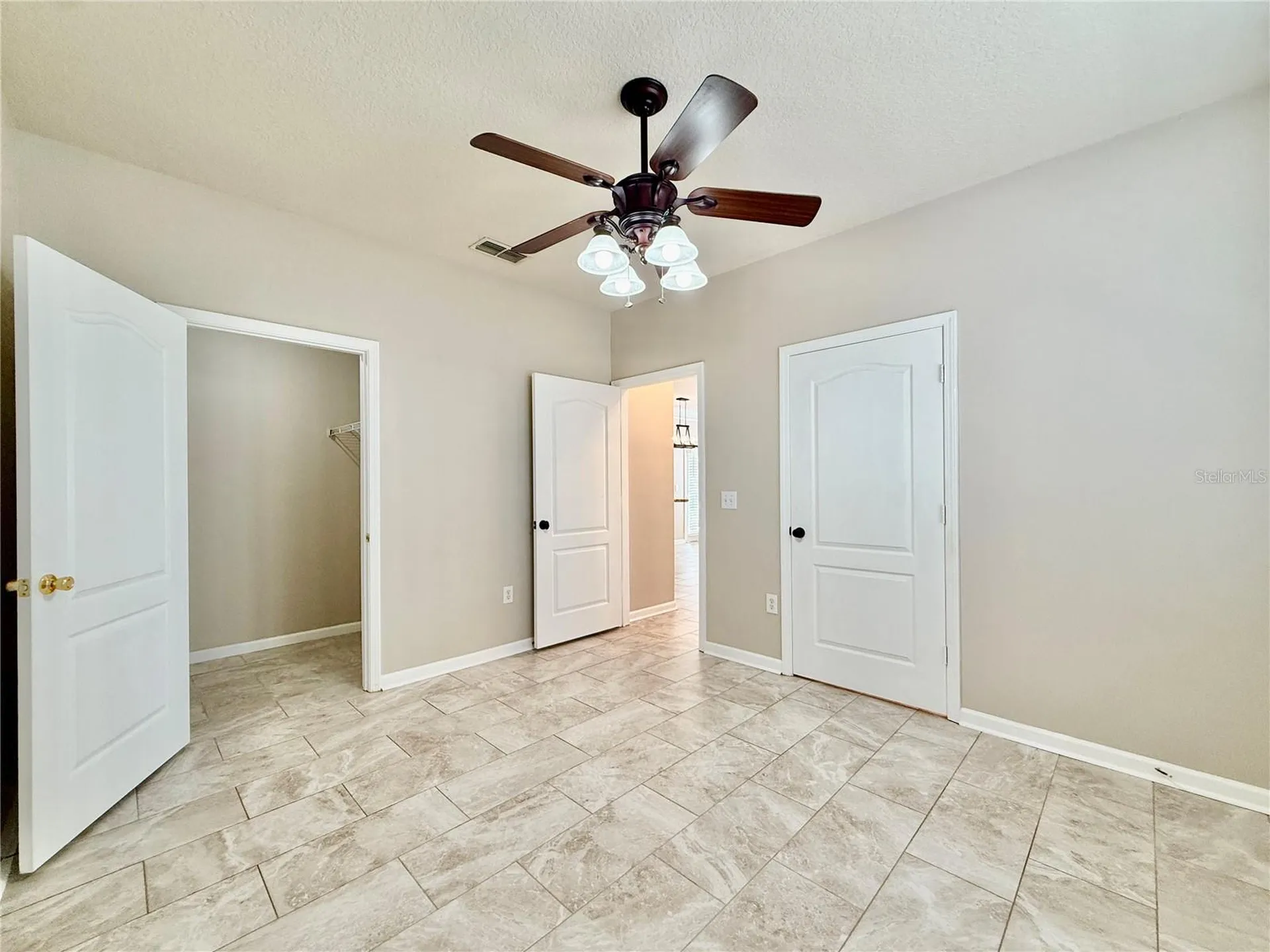 18013 Villa Creek Drive Tampa FL 33647
