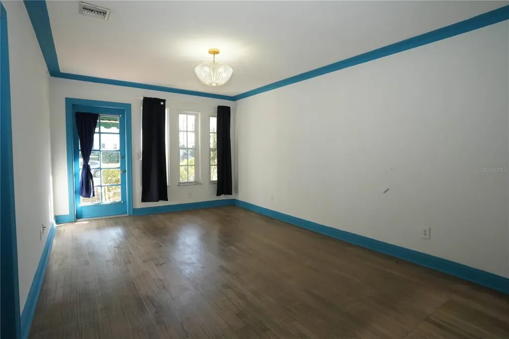 1605 Michigan Avenue Miami Beach FL 33139
