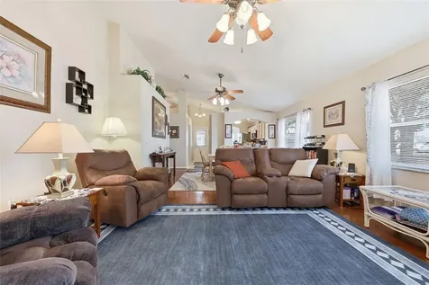 1736 Challenger Avenue Davenport FL 33897