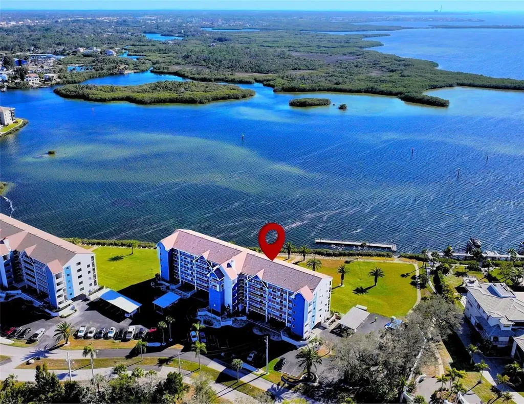 4550 Bay Boulevard Port Richey FL 34668