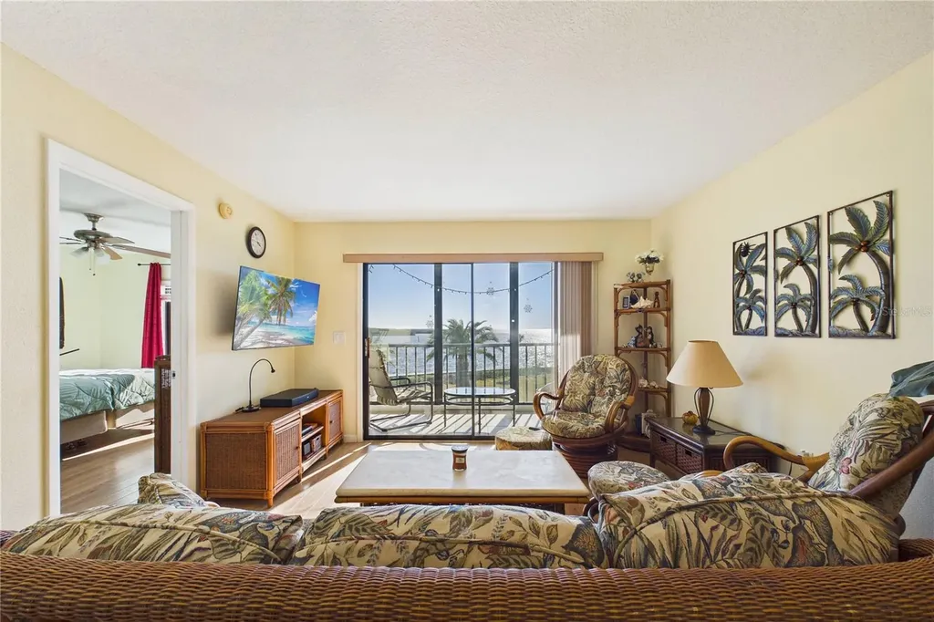 4550 Bay Boulevard Port Richey FL 34668