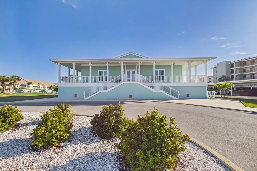 4550 Bay Boulevard Port Richey FL 34668